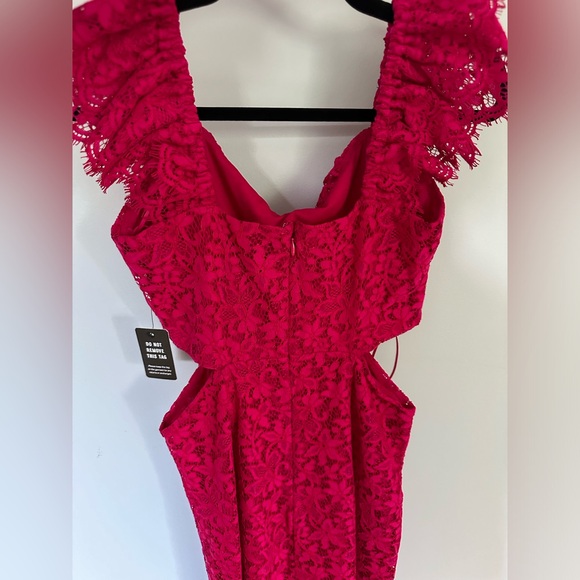 Express NWT lace cut out dress size small. - Picture 5 of 7